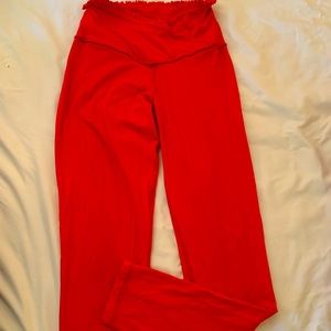 American Eagle Offline cross front leggings, calypso red, size medium